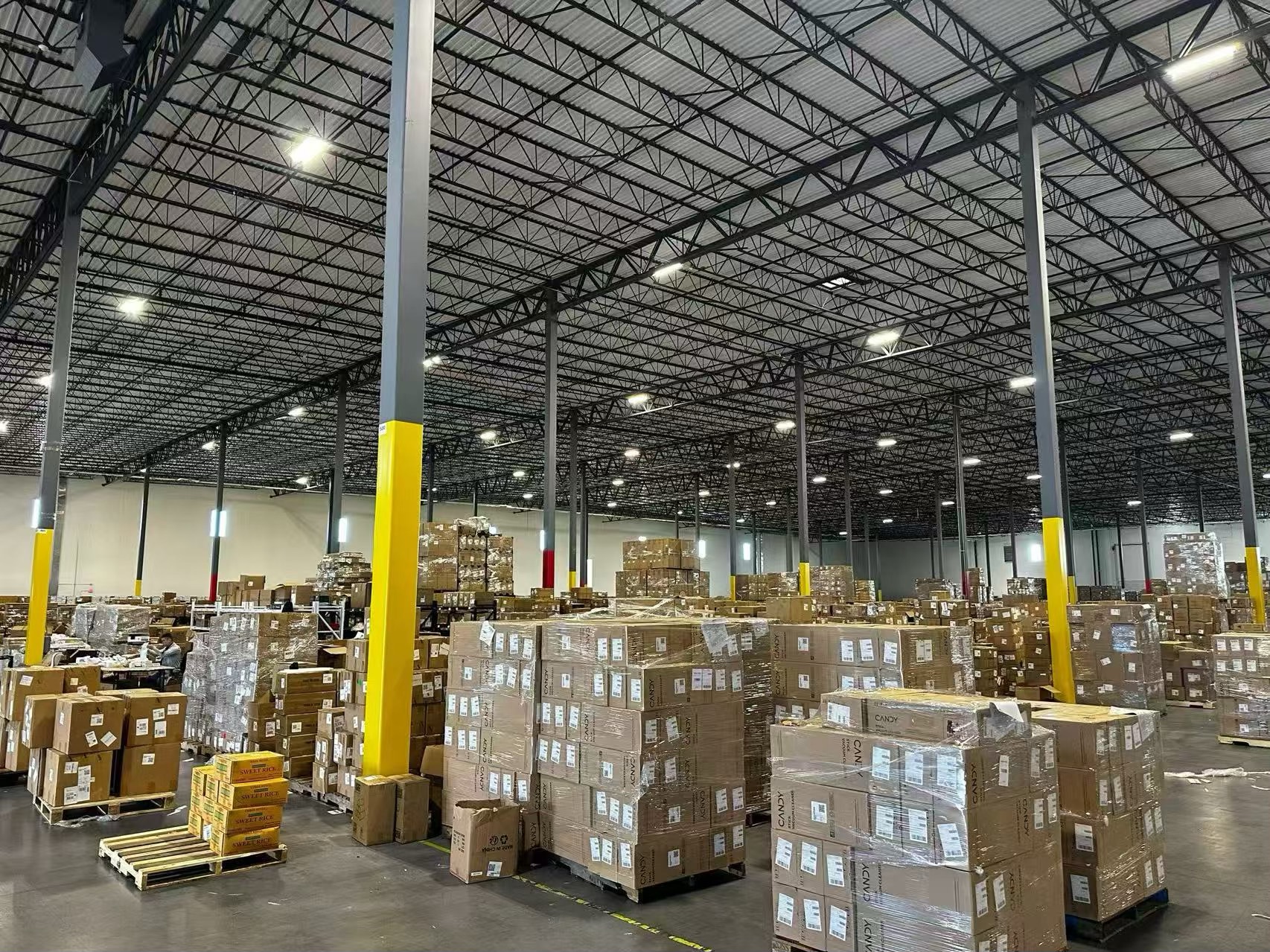 WinsBS Dallas fulfillment center – Q Series grills being picked, packed, and shipped with care